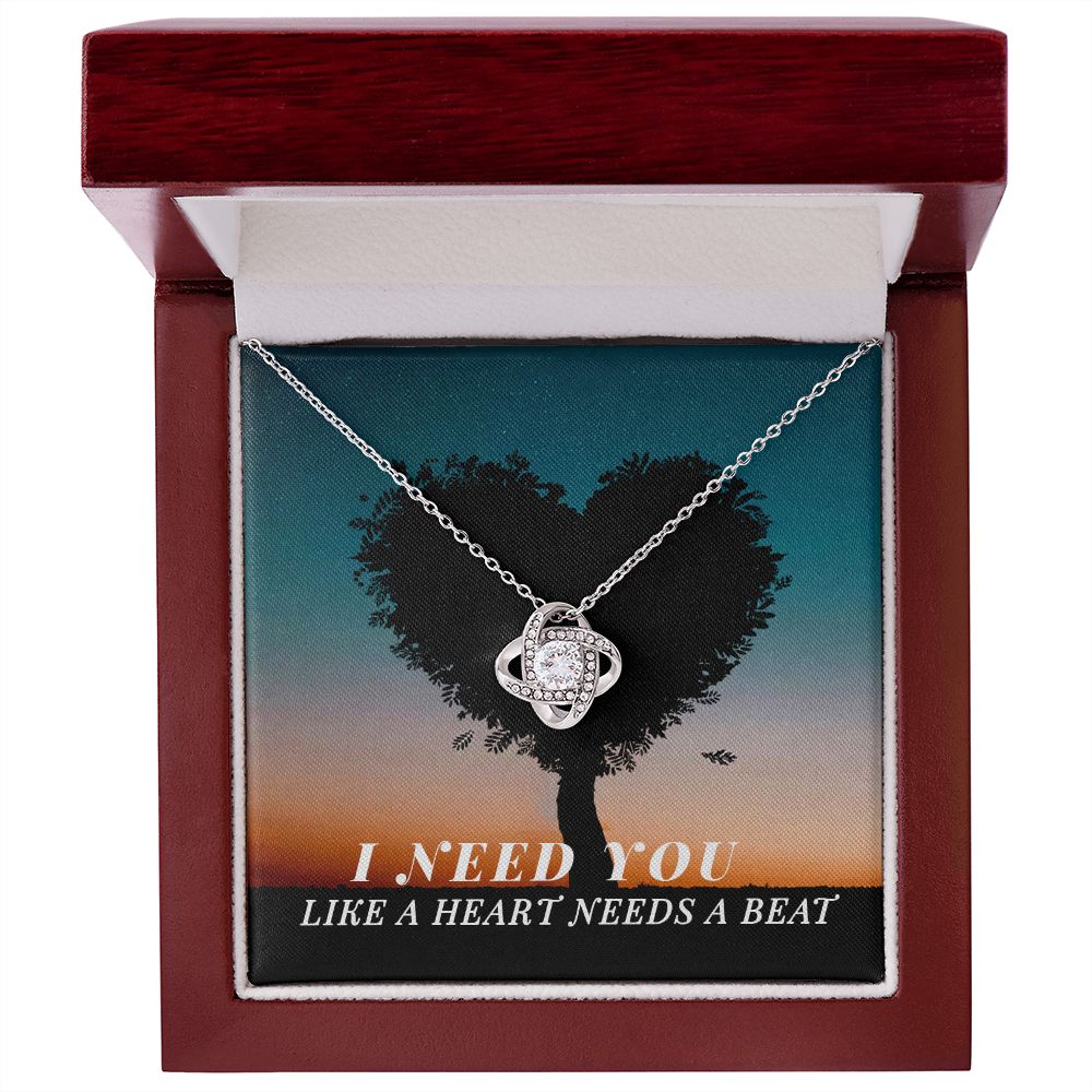 Love Knot Necklace yellow gold or white gold variants