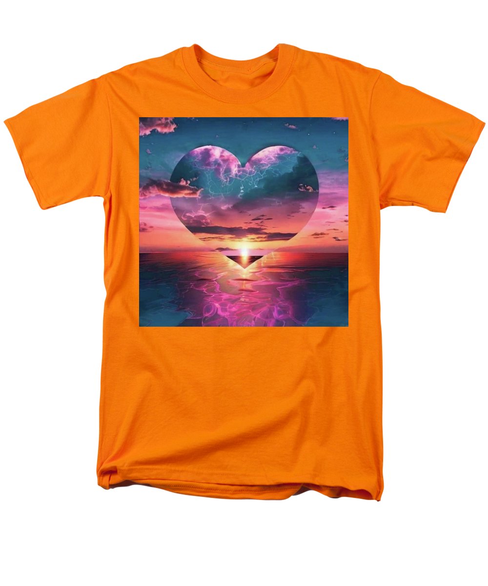 Sunset heart Over the Ocean - Men's T-Shirt Regular Fit