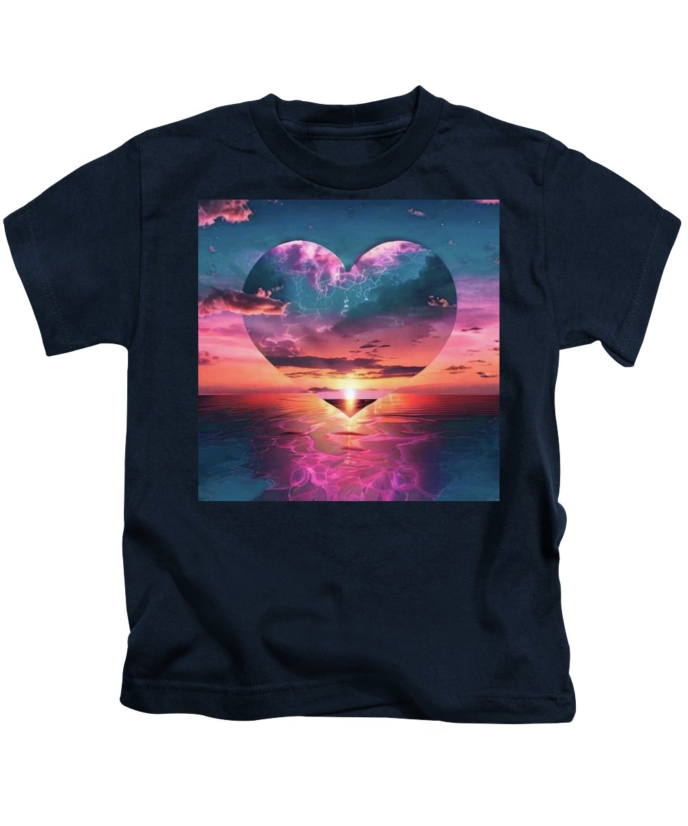 Sunset heart Over the Ocean - Kids T-Shirt