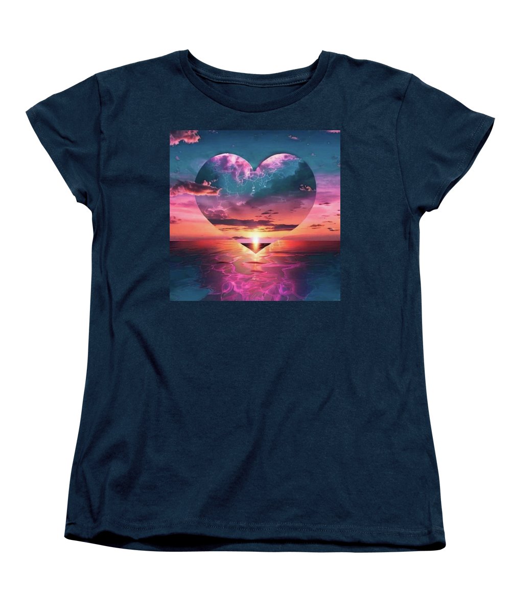 Sunset heart Over the Ocean - Women's T-Shirt Standard Fit